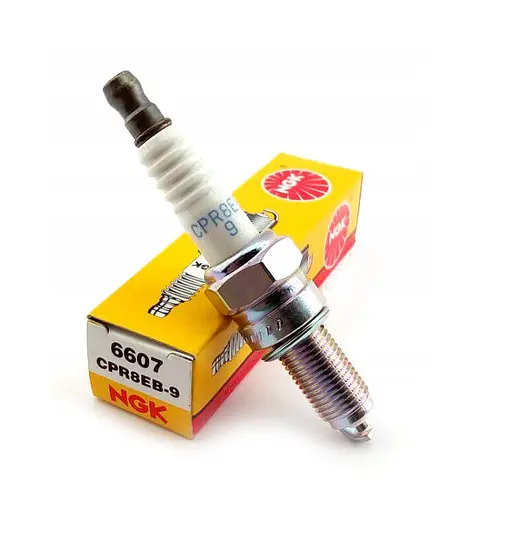 NGK Zapalovací svíčka CPR8EB-9