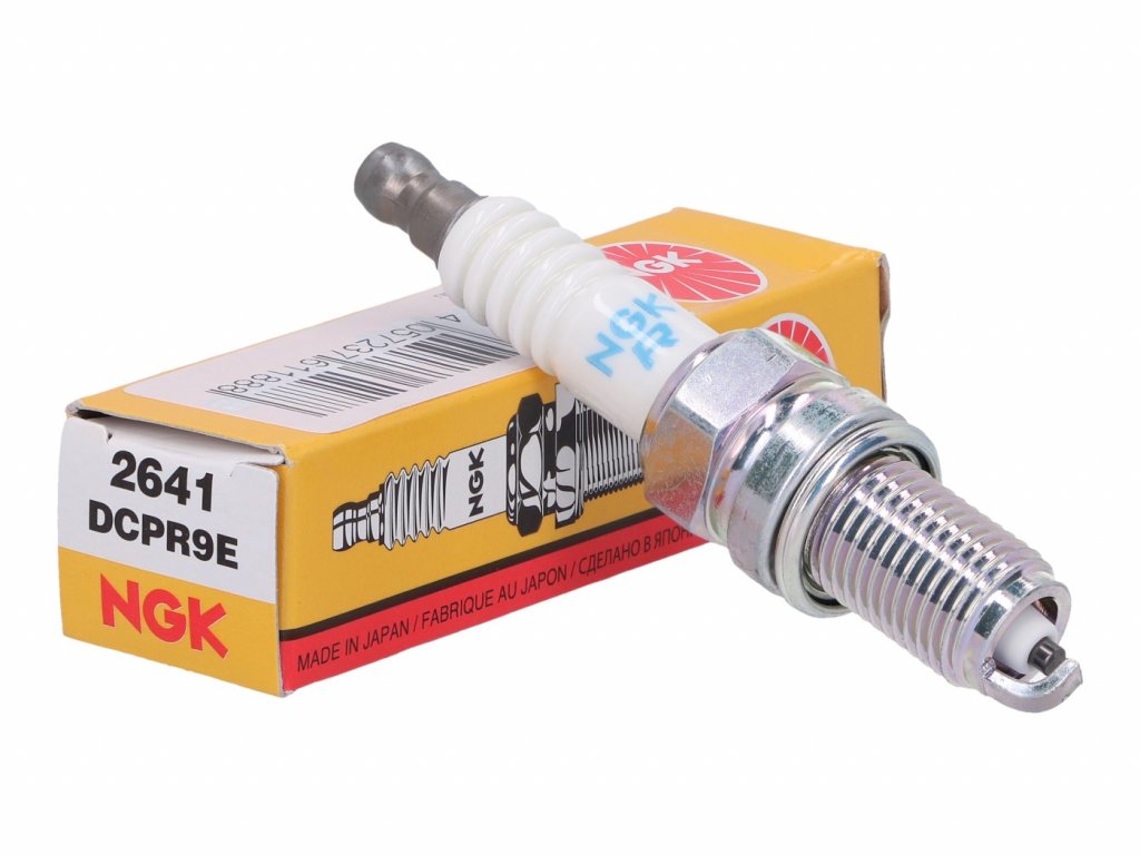 NGK Zapalovací svíčka DCPR9E